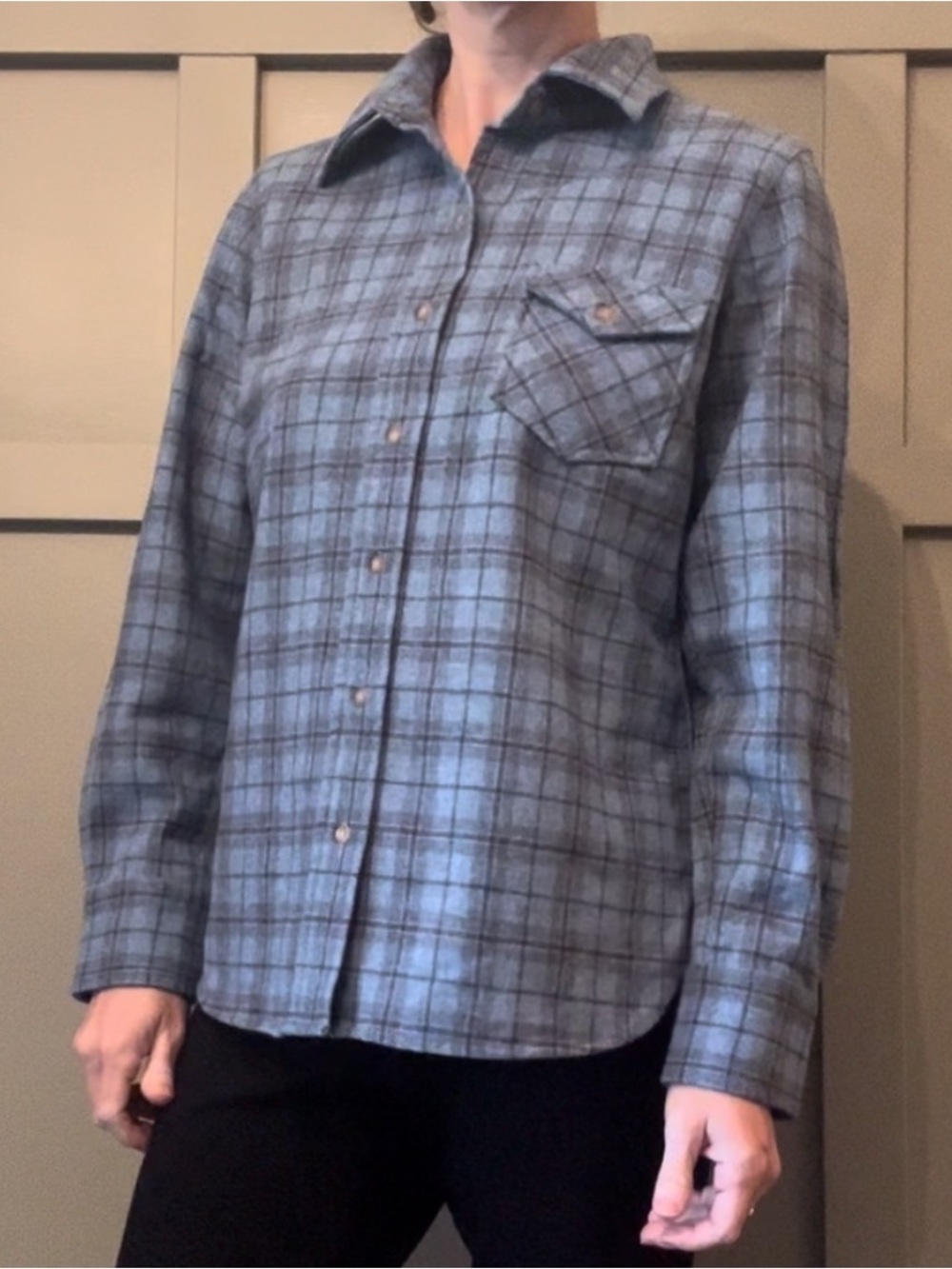 Pendleton Vintage Wool Plaid Button Down Shirt Long Sleeve Blue Gray Size M/L